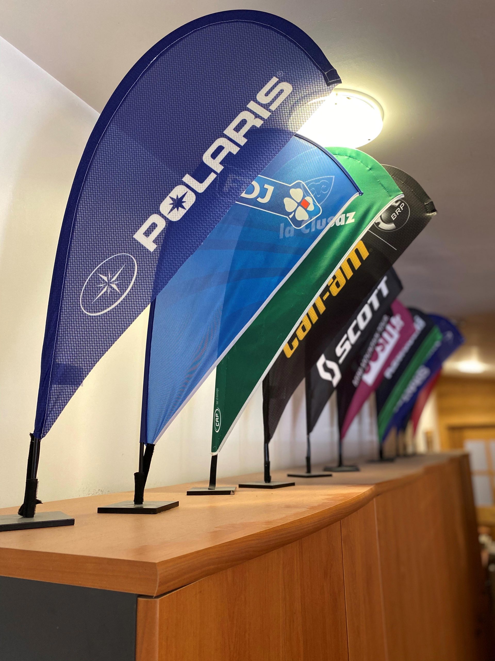 Microfoil banner - 73 cm